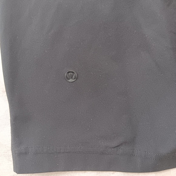 Lululemon Mens Black Shorts Size 34 Athletic Golf Casual Everyday Comfort - Picture 8 of 9